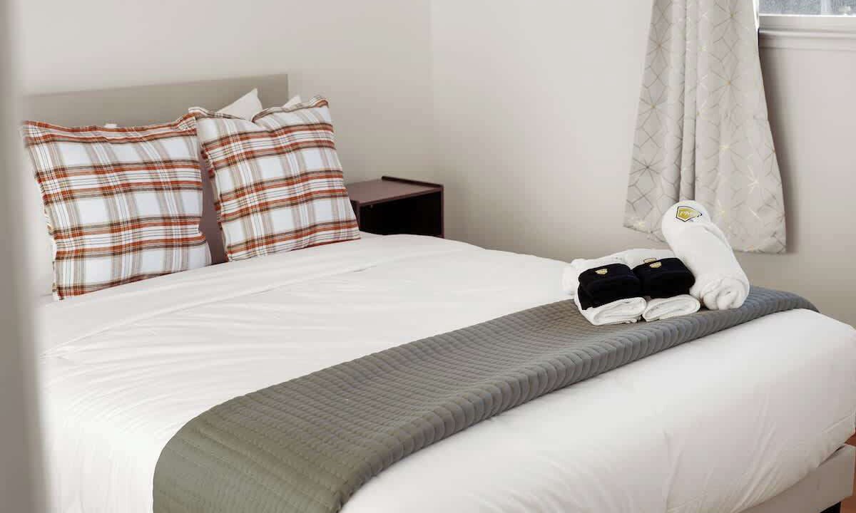 Photo of Bedroom in East San Mateo