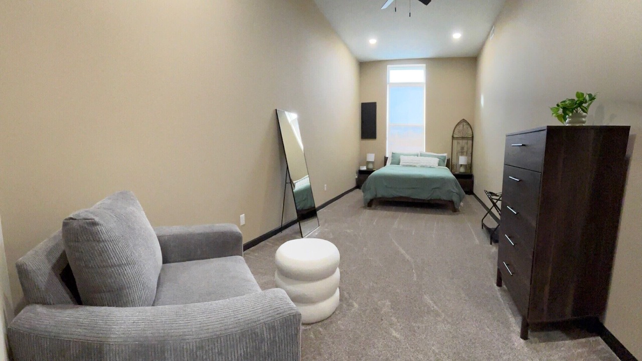 Photo of Bedroom in Fort Scott