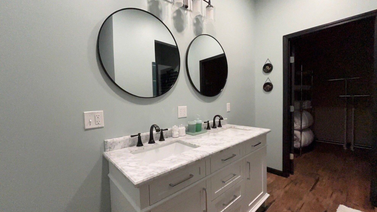 Photo of Bathroom in Fort Scott