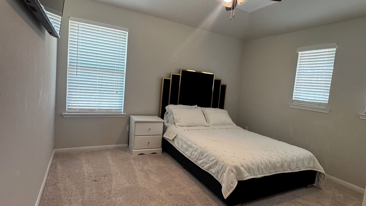 Photo of Bedroom in Katy