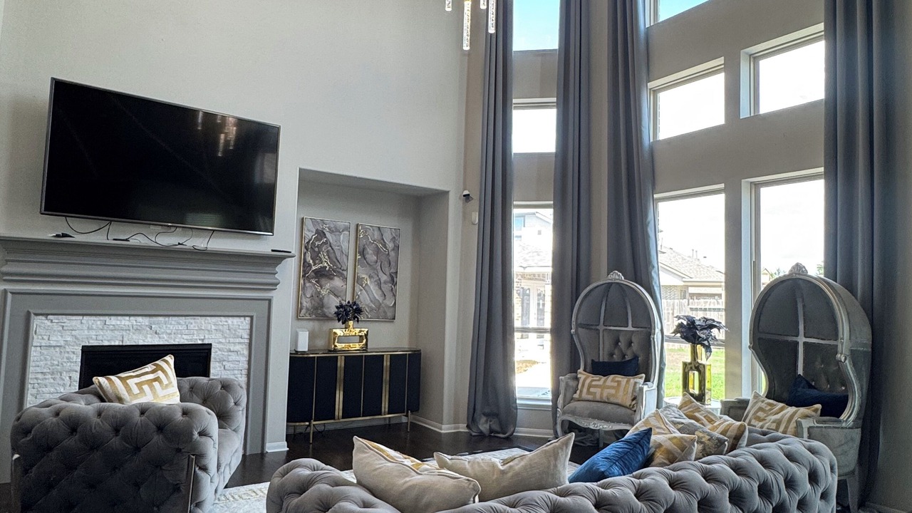 Photo of Livingroom in Katy
