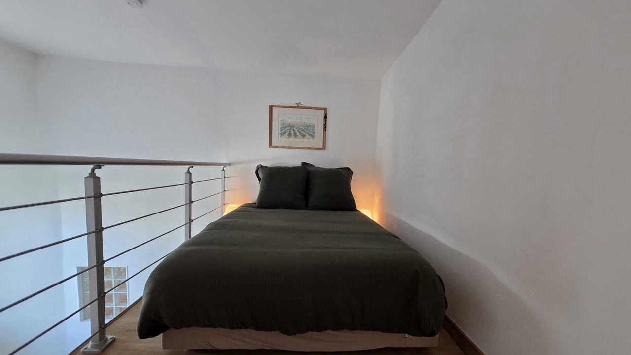 Photo of Bedroom in Verneuil-sur-Avre