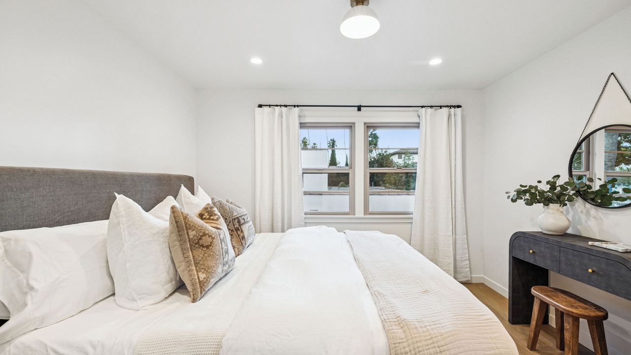 Photo of Bedroom in West Beach