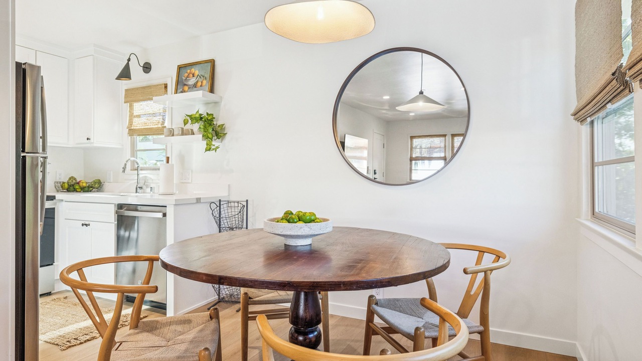 Photo of Livingroom in West Beach