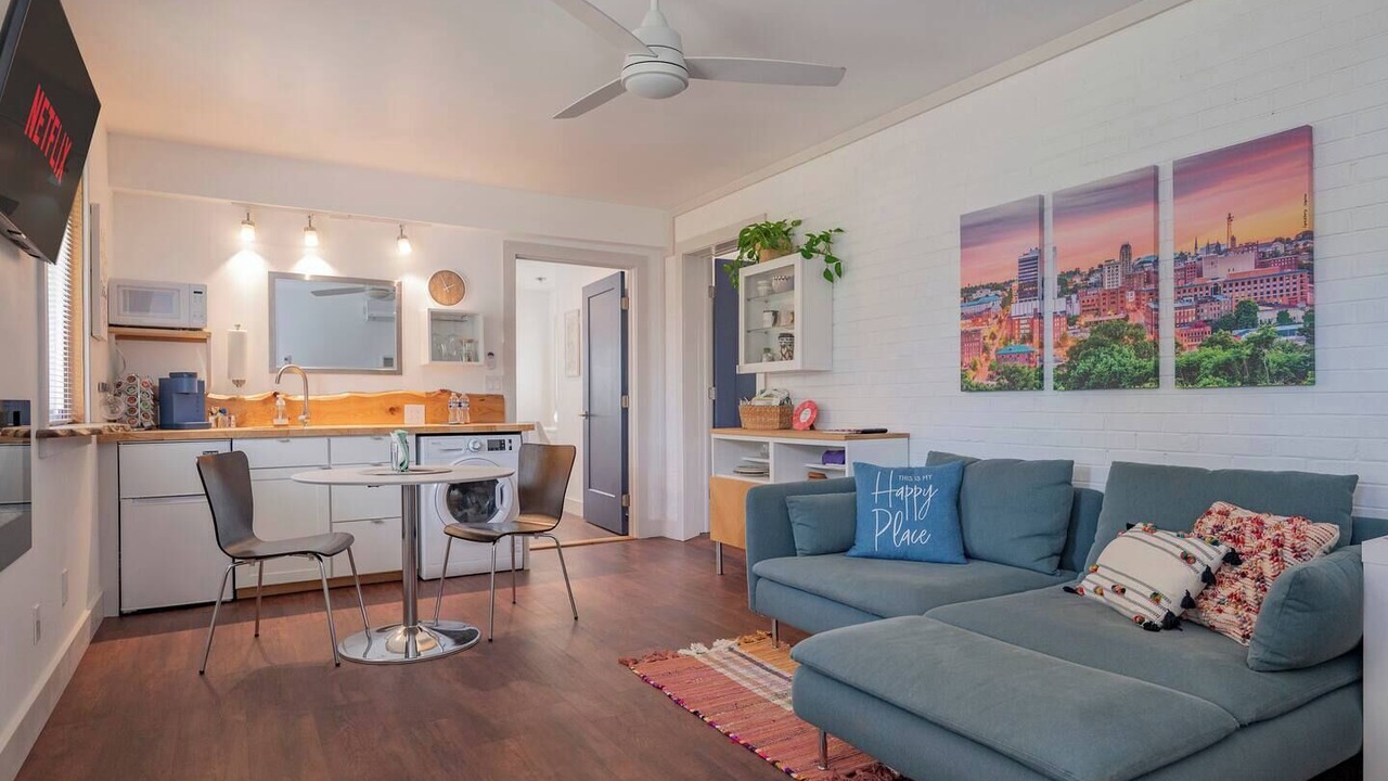 Photo of Livingroom in Lynchburg