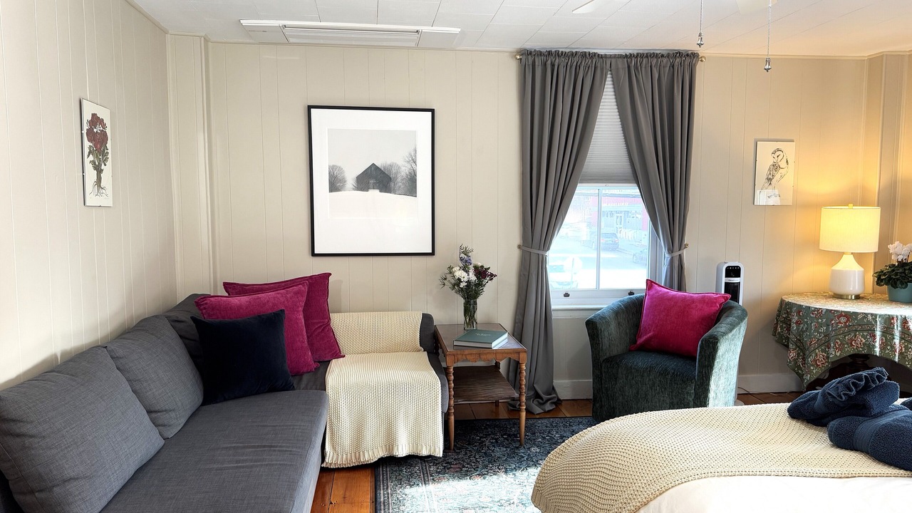 Photo of Livingroom in South End
