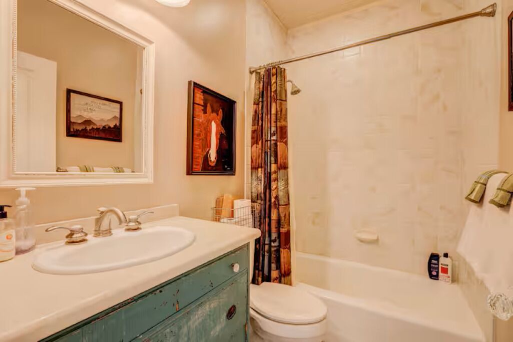 Photo of Bathroom in Warm Springs