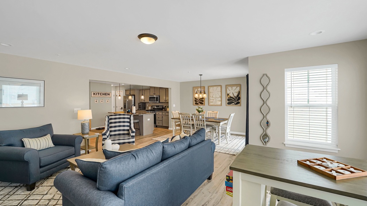 Photo of Livingroom in State College