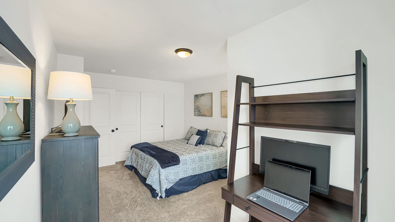 Photo of Bedroom in State College