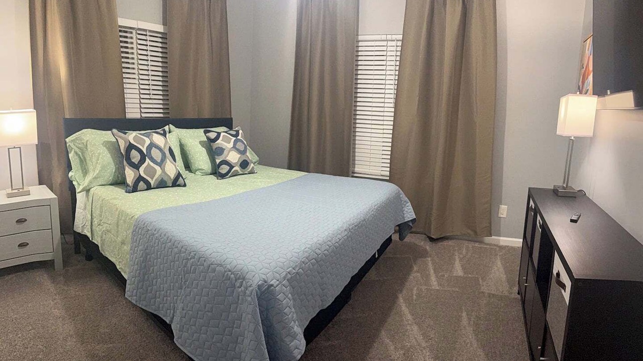 Photo of Bedroom in Reservoir