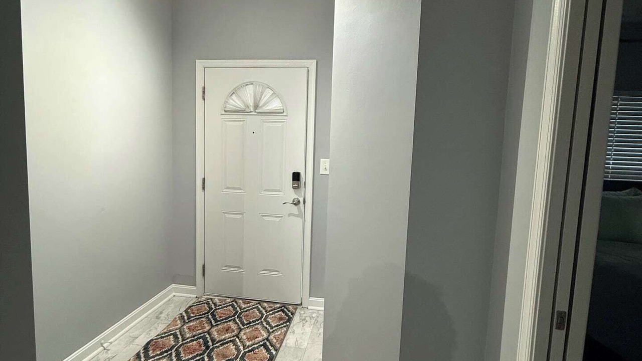 Photo of Others in Reservoir