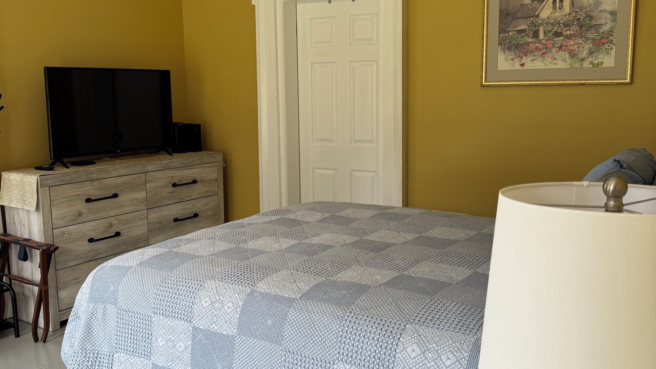 Photo of Bedroom in Ithaca