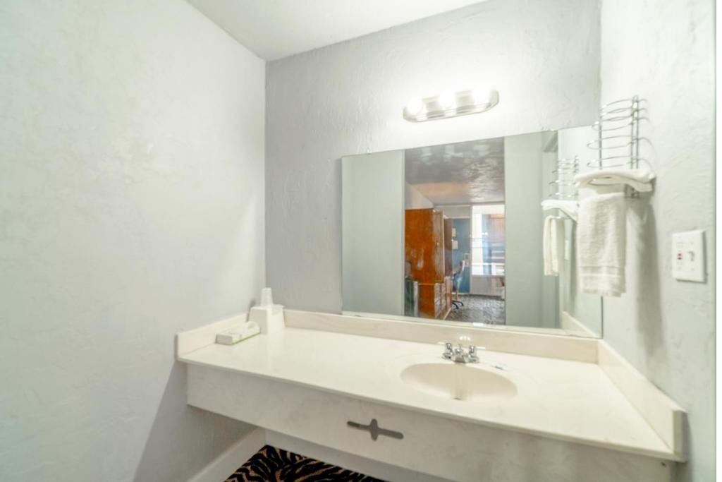 Photo of Bathroom in Lawton