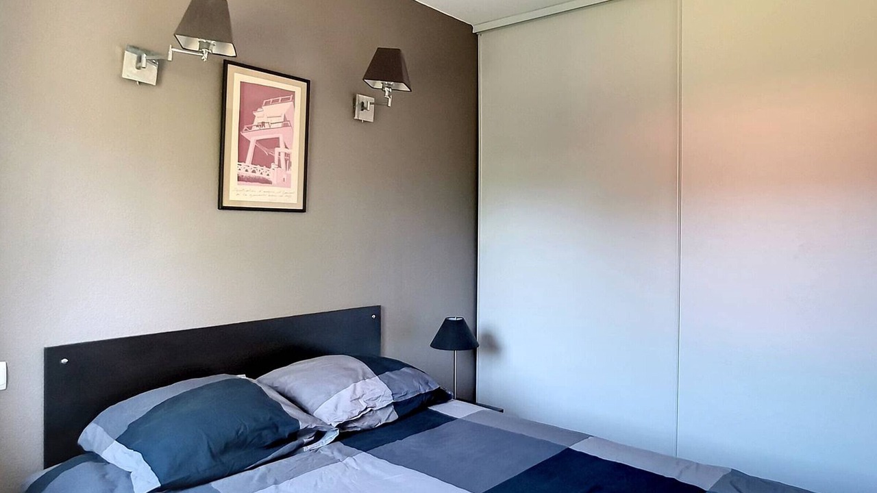 Photo of Bedroom in Messanges