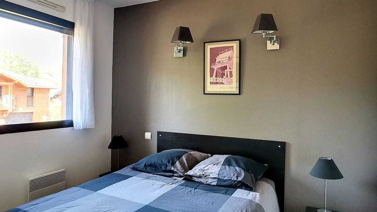 Photo of Bedroom in Messanges