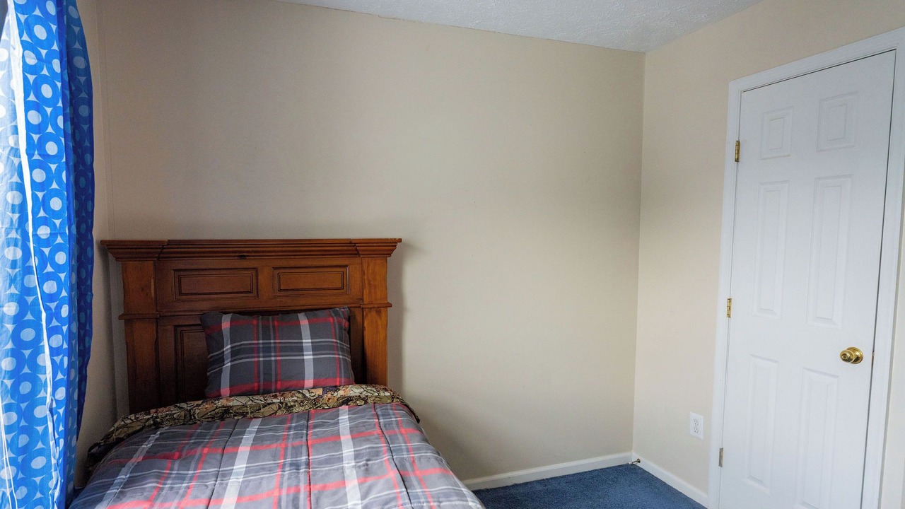 Photo of Bedroom in Pike Creek