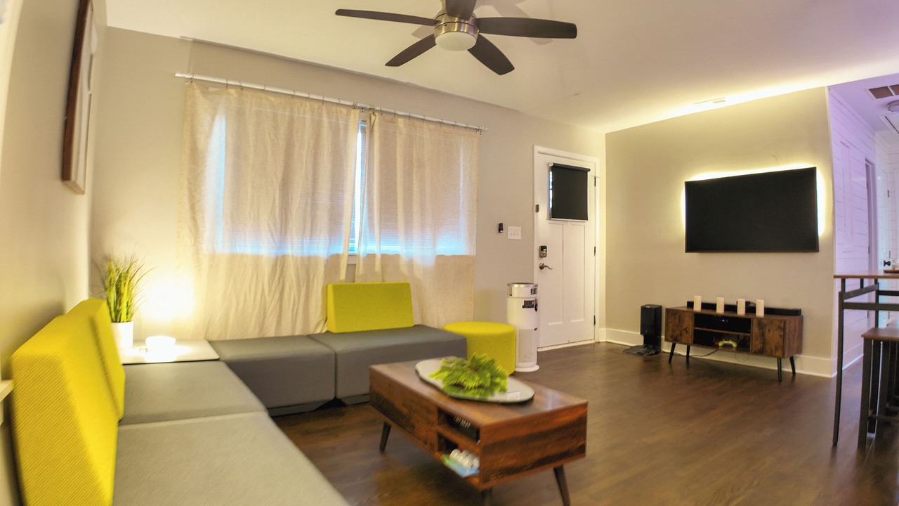 Photo of Livingroom in Atlanta