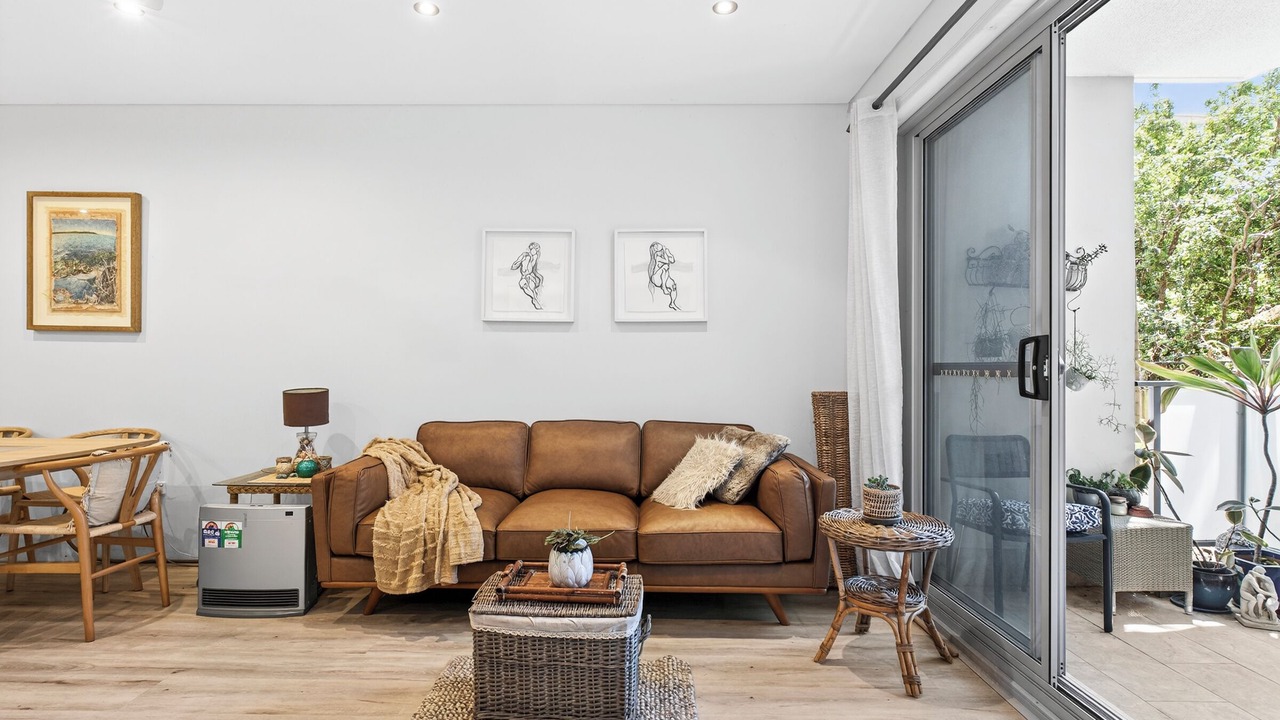 Photo of Livingroom in Dee Why