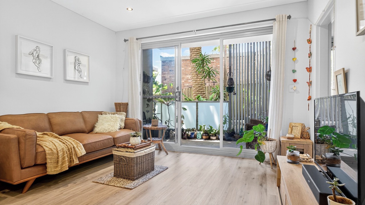 Photo of Livingroom in Dee Why