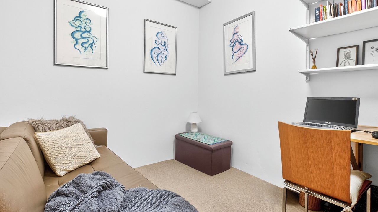 Photo of Livingroom in Dee Why