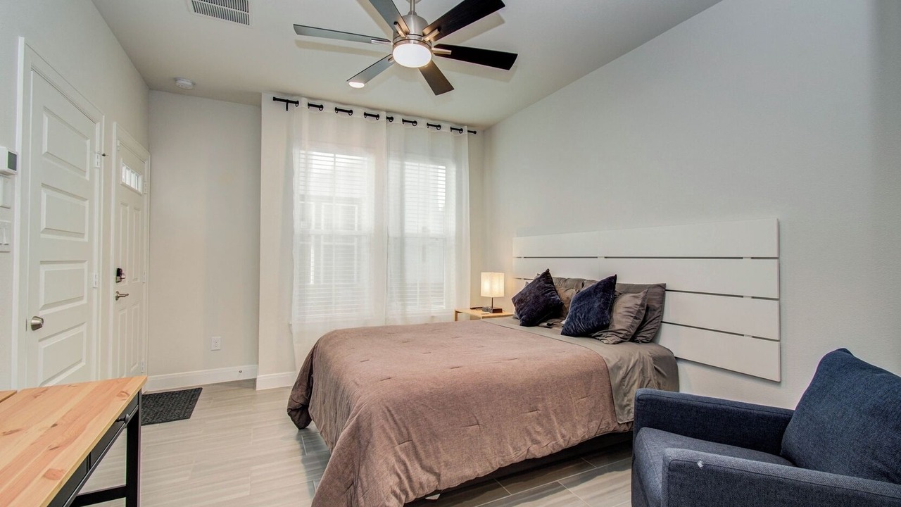 Photo of Bedroom in South Main