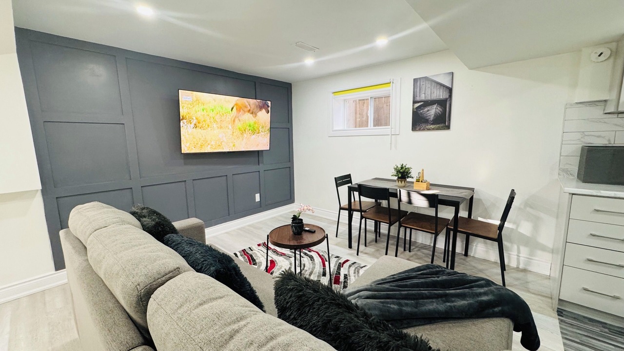 Photo of Livingroom in Hamilton