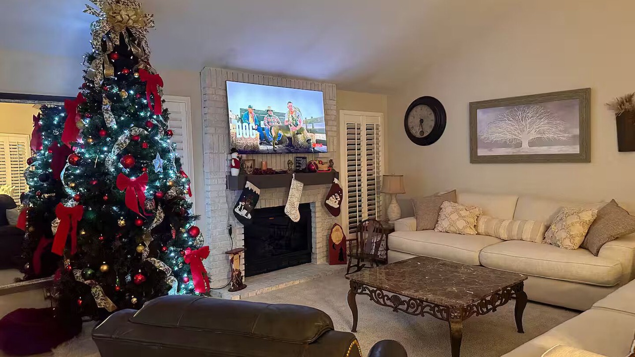 Photo of Livingroom in St. Charles
