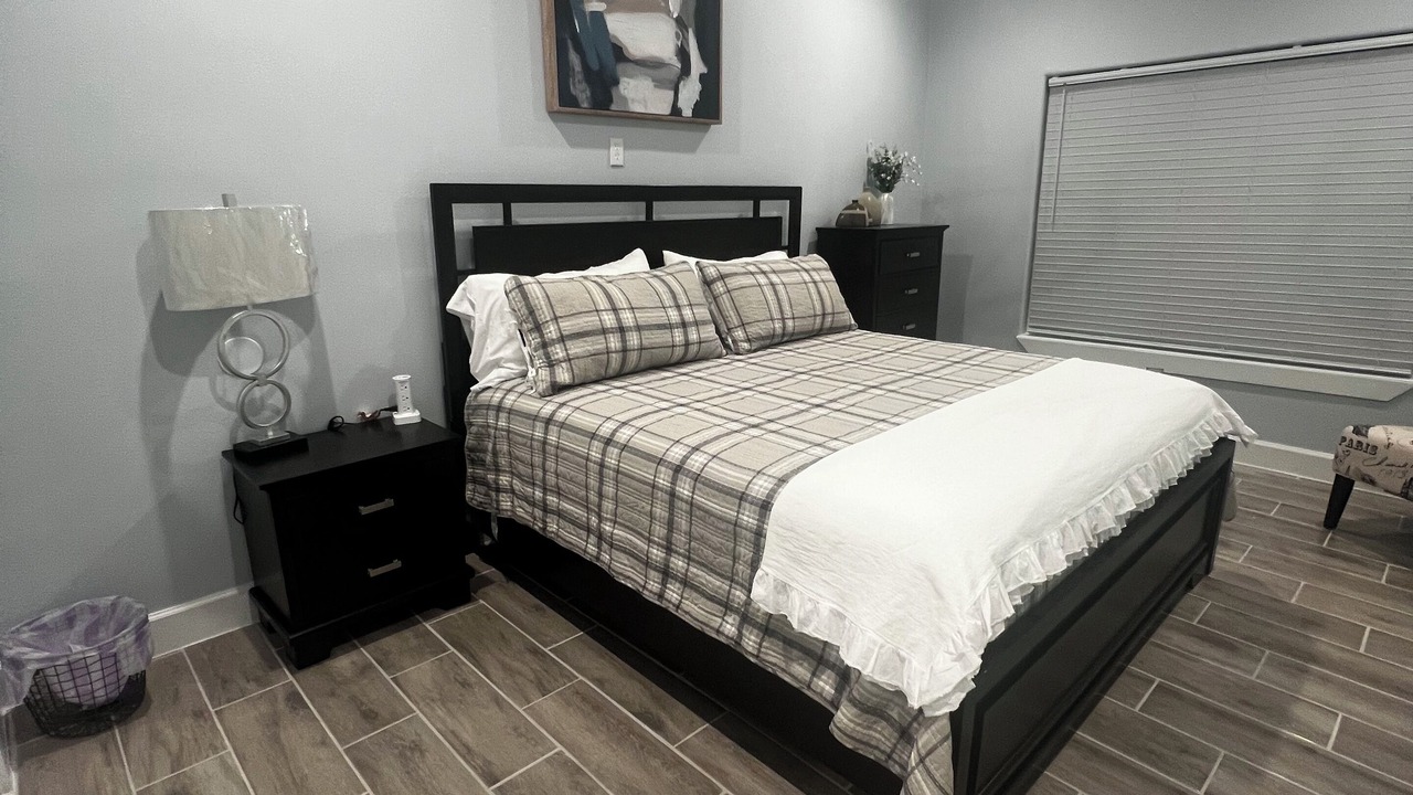 Photo of Bedroom in Eastern Division