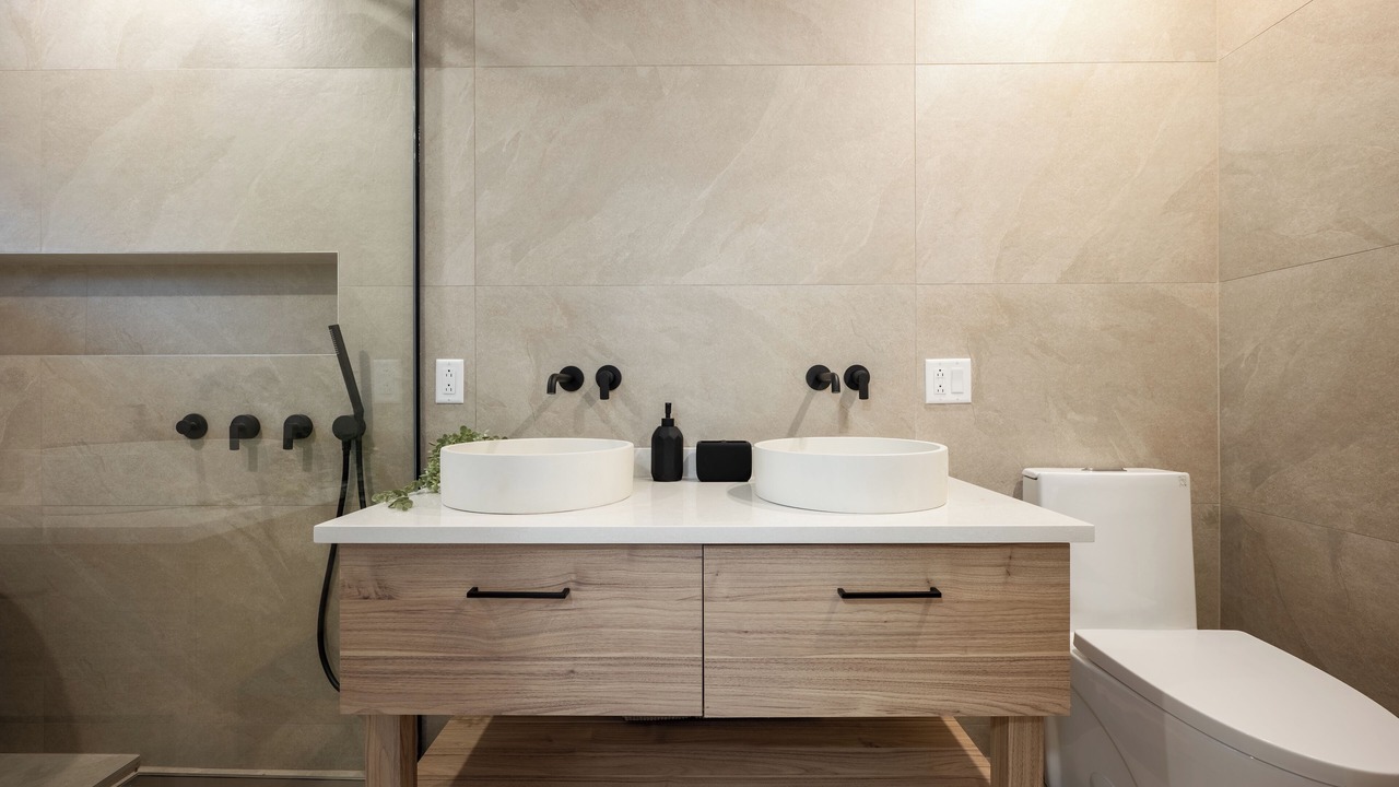 Photo of Bathroom in Saint-Gabriel-de-Brandon