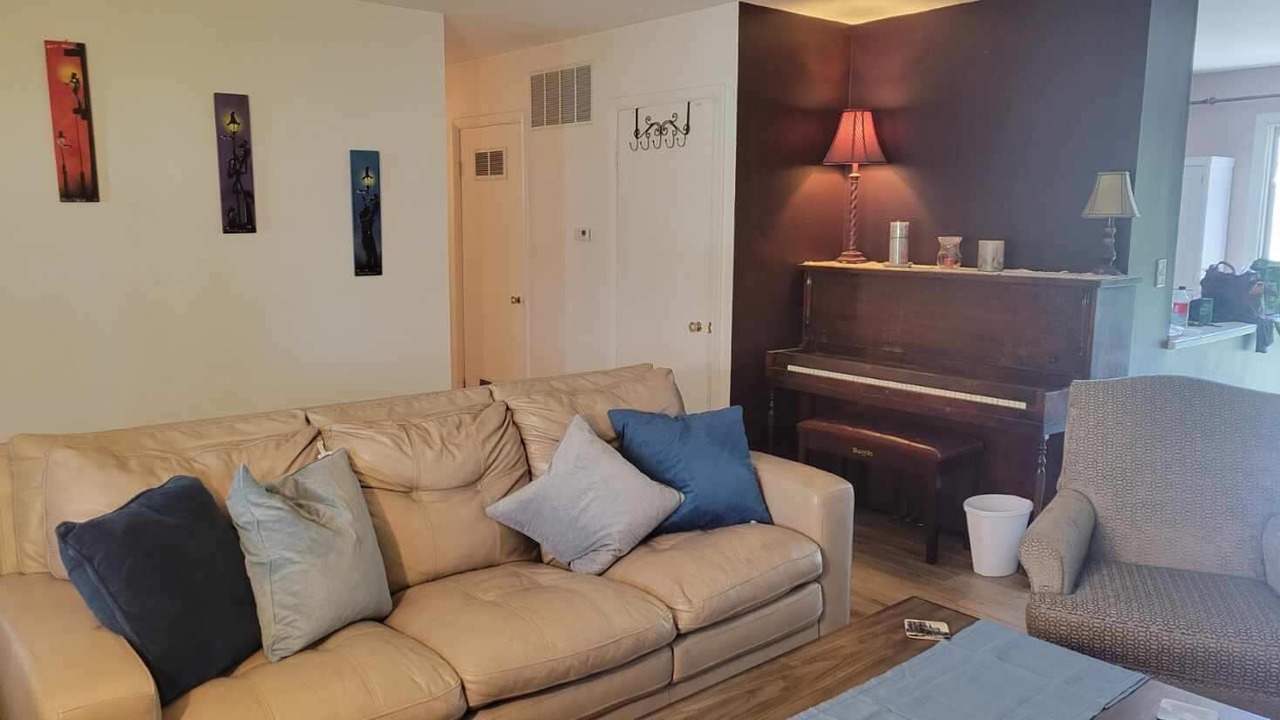 Photo of Livingroom in West Lafayette