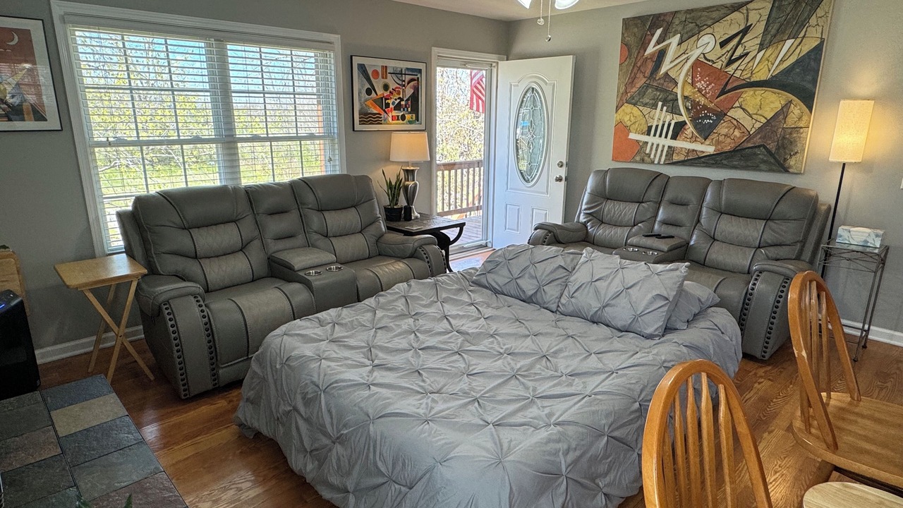Photo of Bedroom in Ashland City