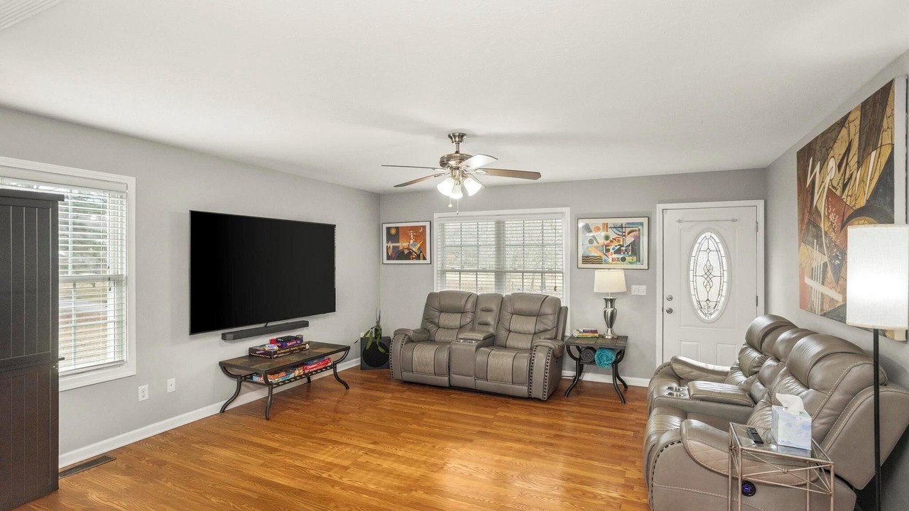 Photo of Bedroom in Ashland City