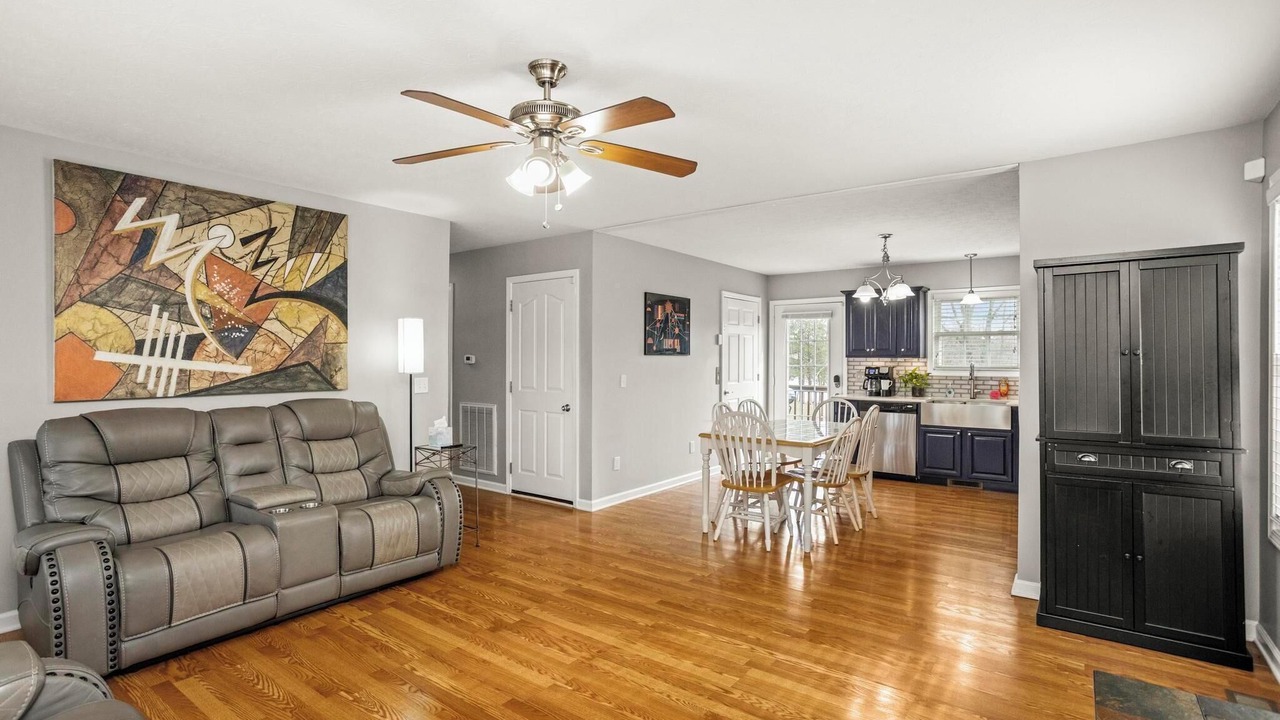 Photo of Bedroom in Ashland City