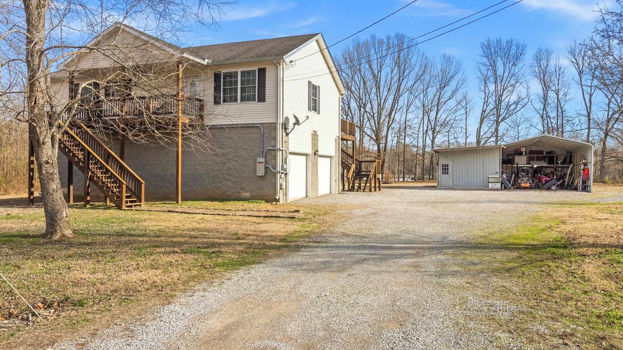 Photo of Bedroom in Ashland City