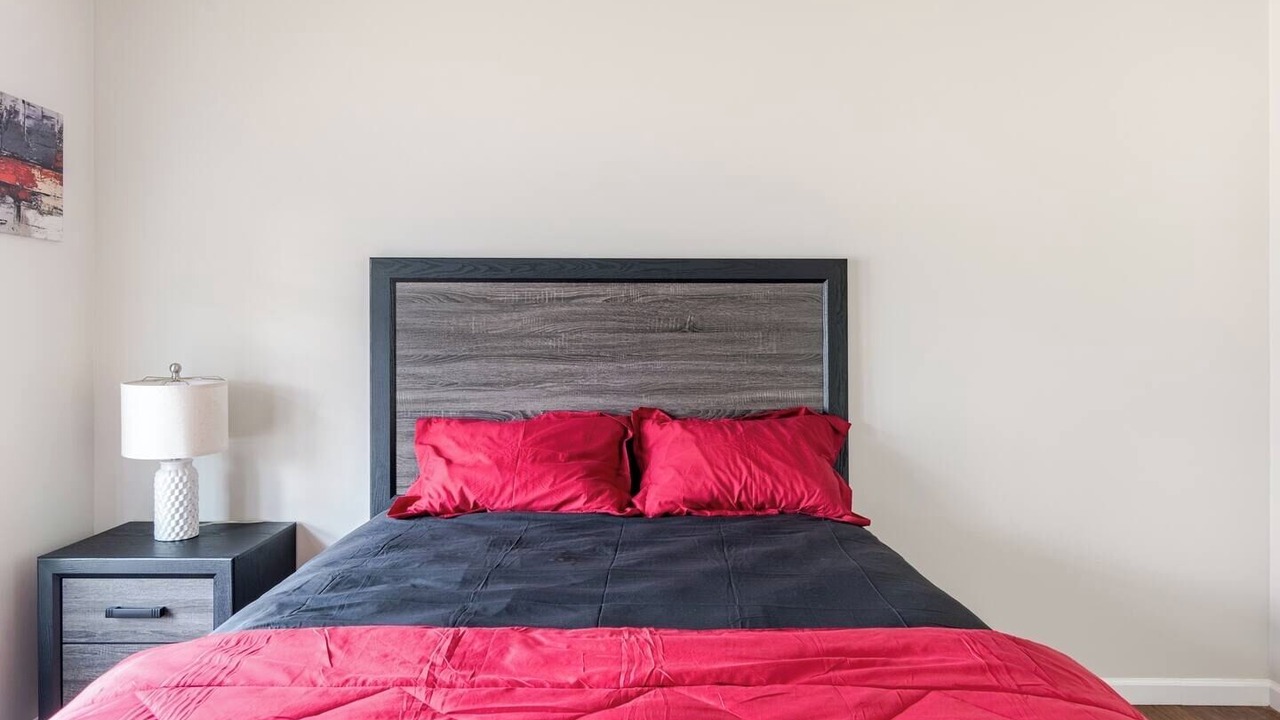 Photo of Bedroom in Sterling Heights