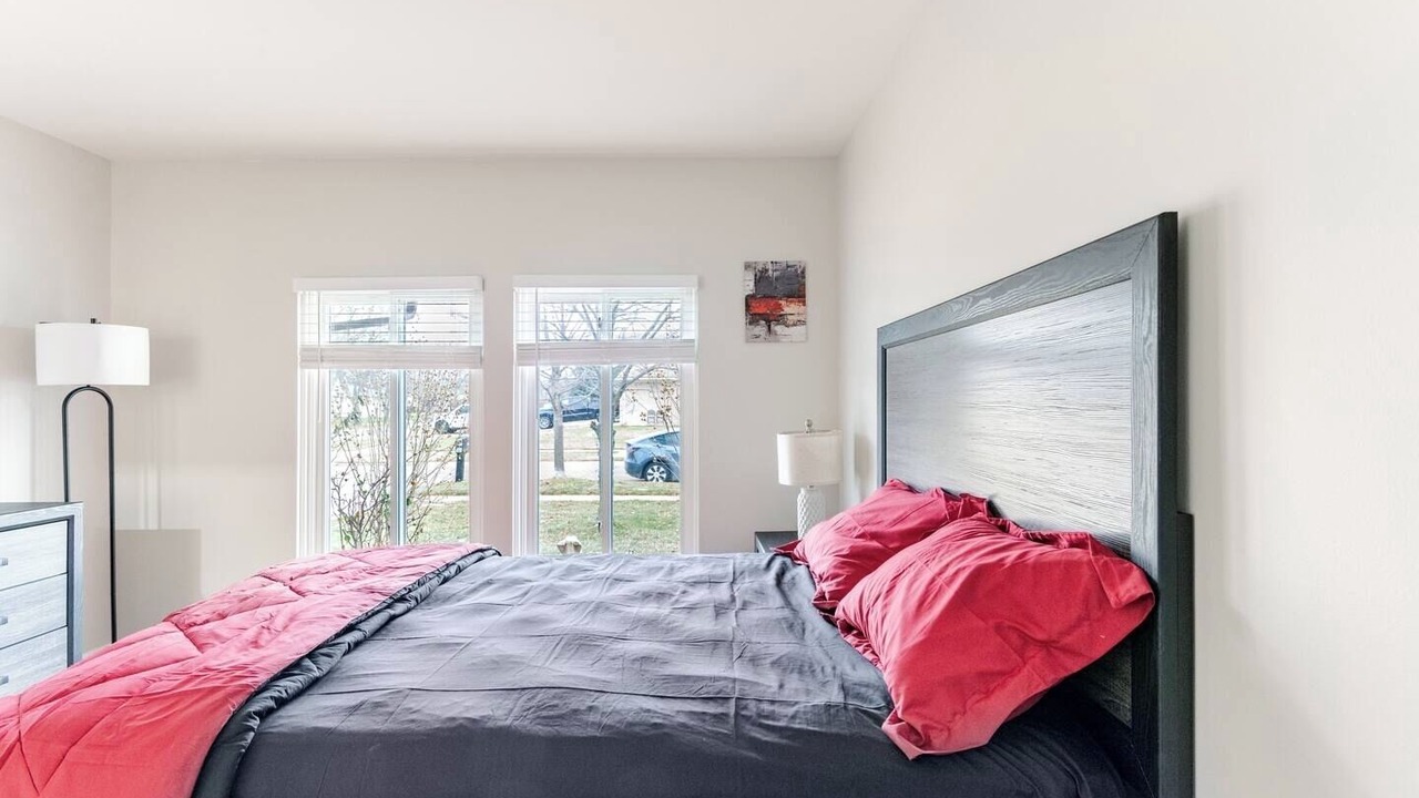 Photo of Bedroom in Sterling Heights