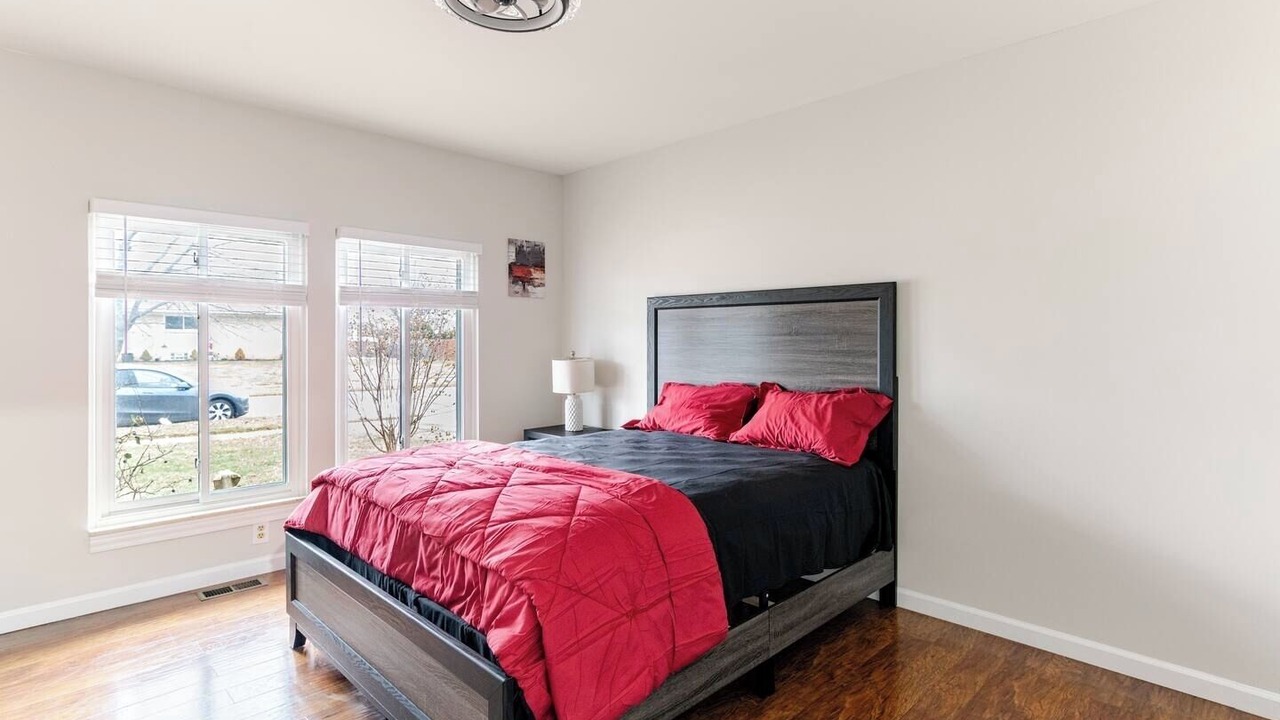 Photo of Bedroom in Sterling Heights