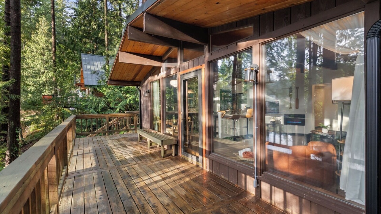 Photo of Patio Balcony in Bonney Lake