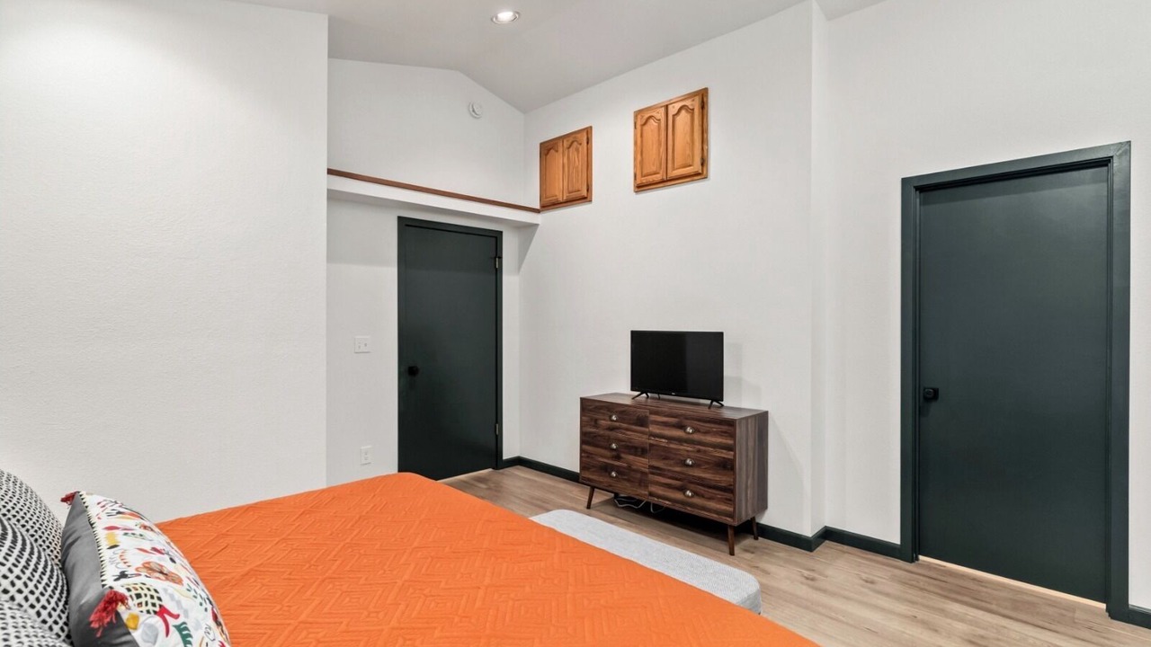 Photo of Bedroom in Bonney Lake