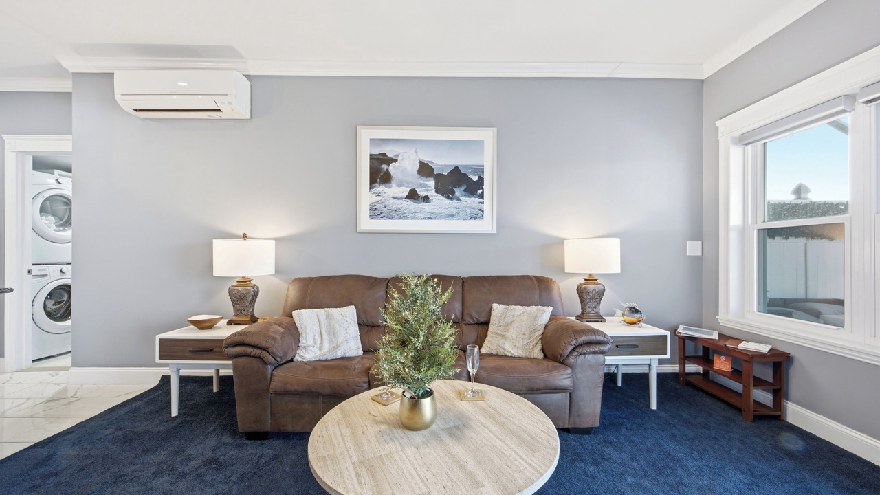 Photo of Livingroom in Conning Towers Nautilus Park