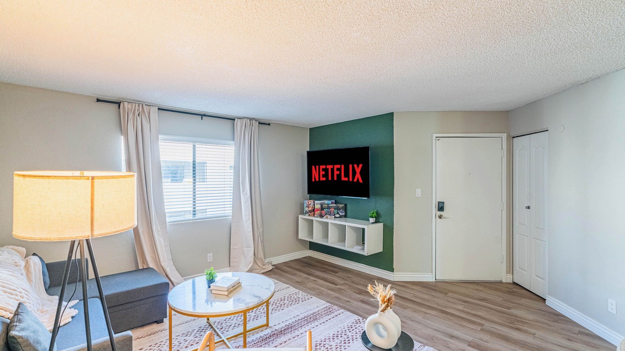 Photo of Livingroom in Cox Heights