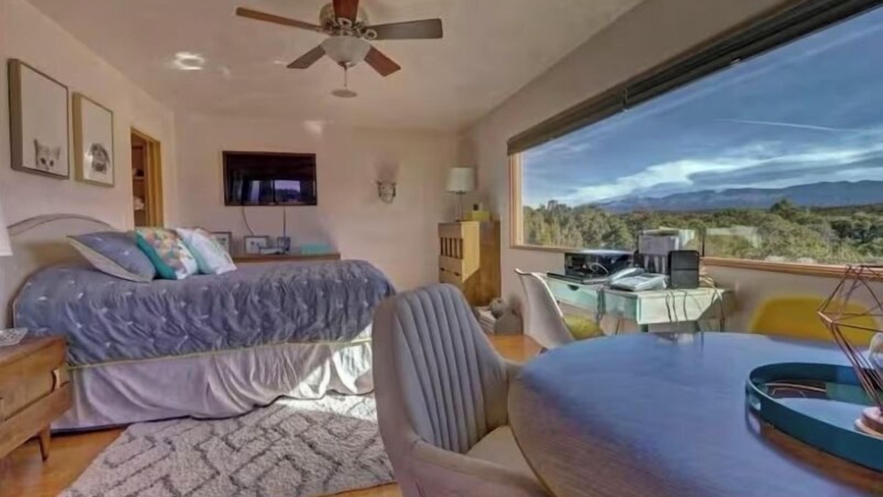 Photo of Bedroom in La Tierra
