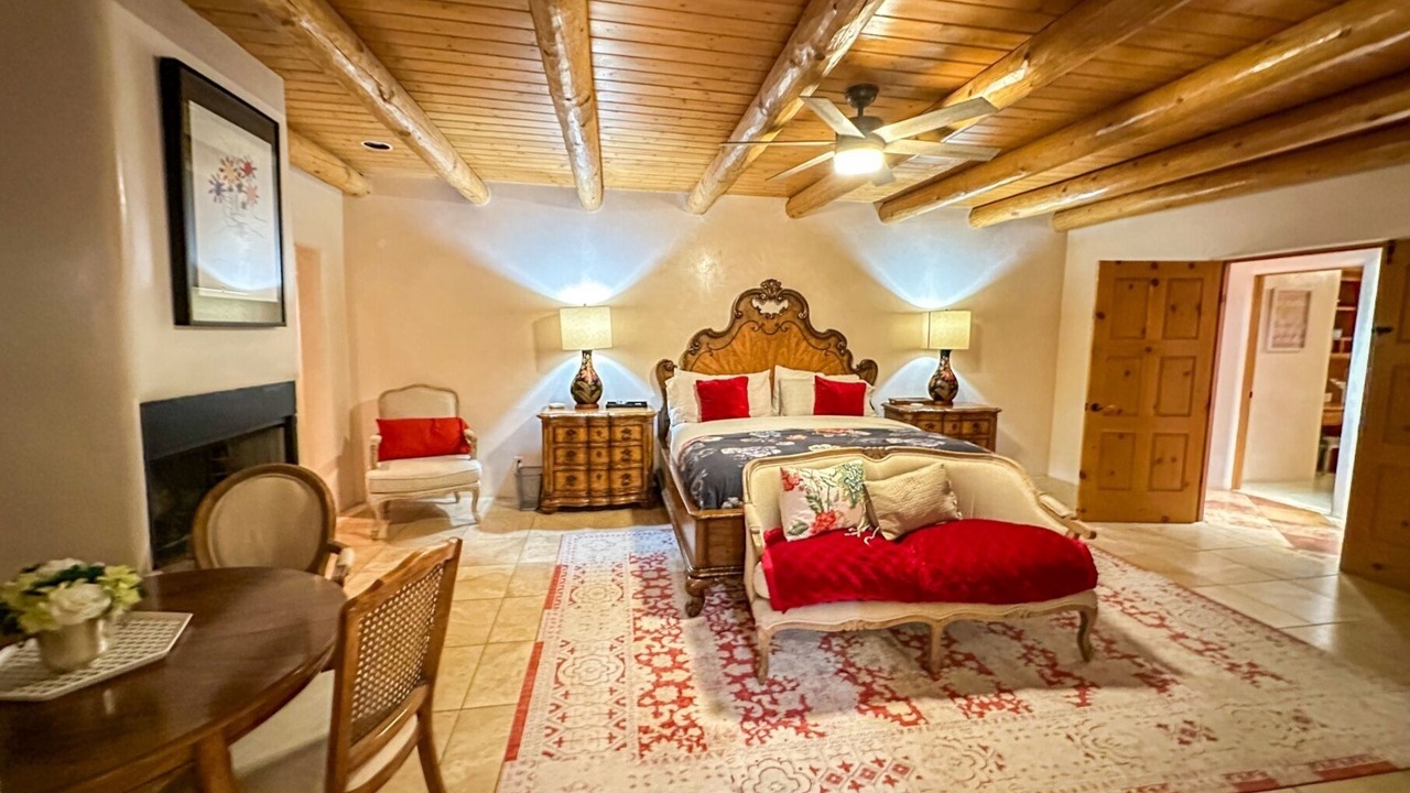 Photo of Bedroom in La Tierra