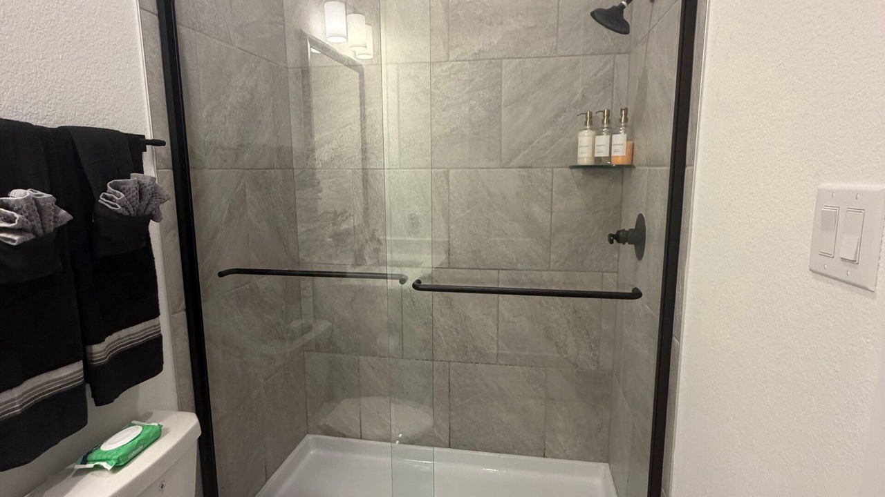 Photo of Bathroom in Clodine