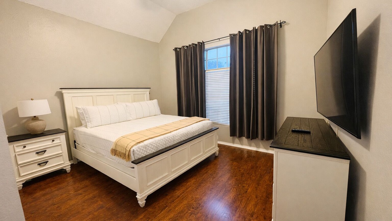 Photo of Bedroom in Frisco