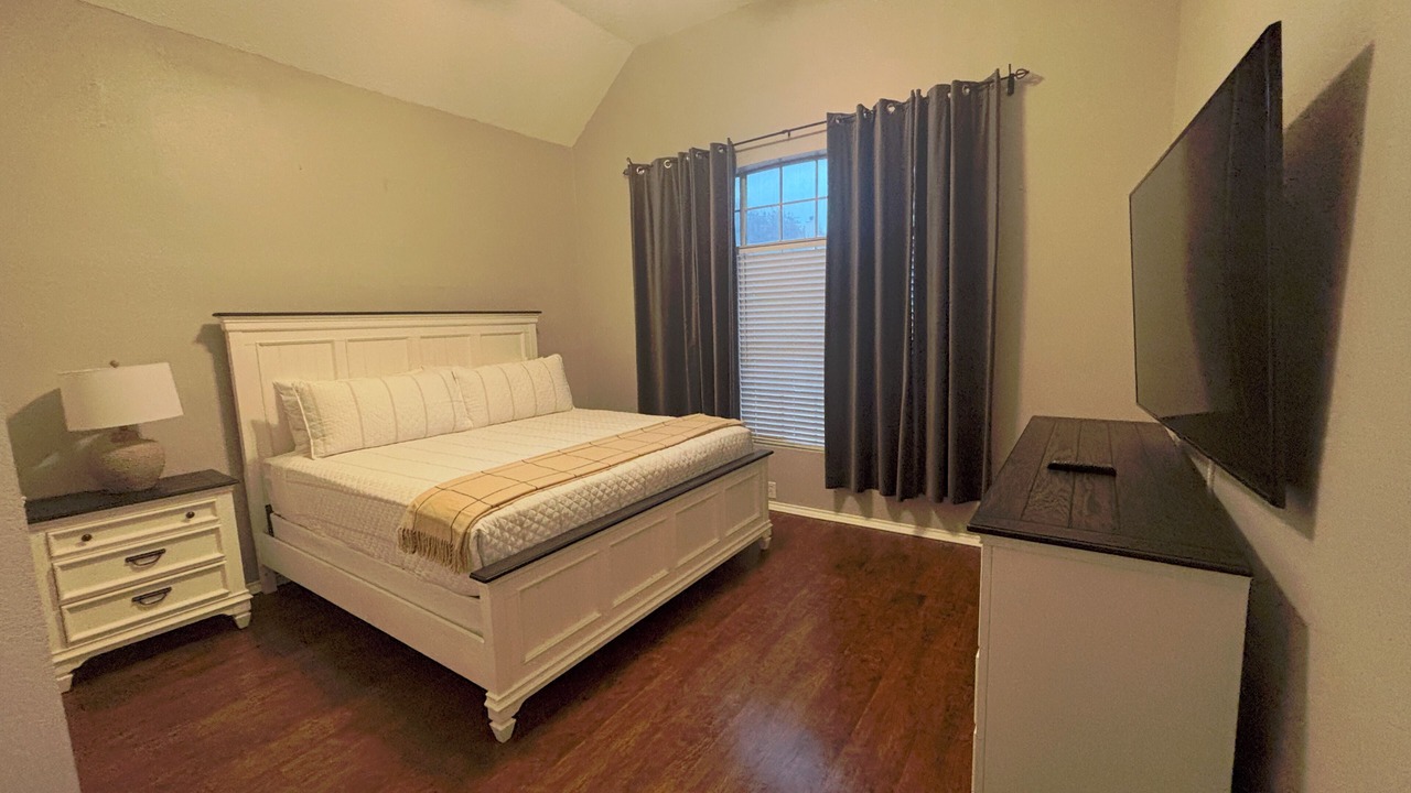 Photo of Bedroom in Frisco