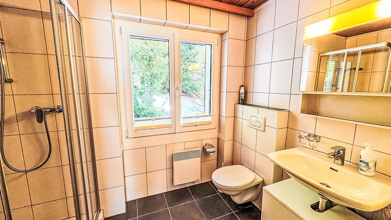 Photo of Bathroom in Inden