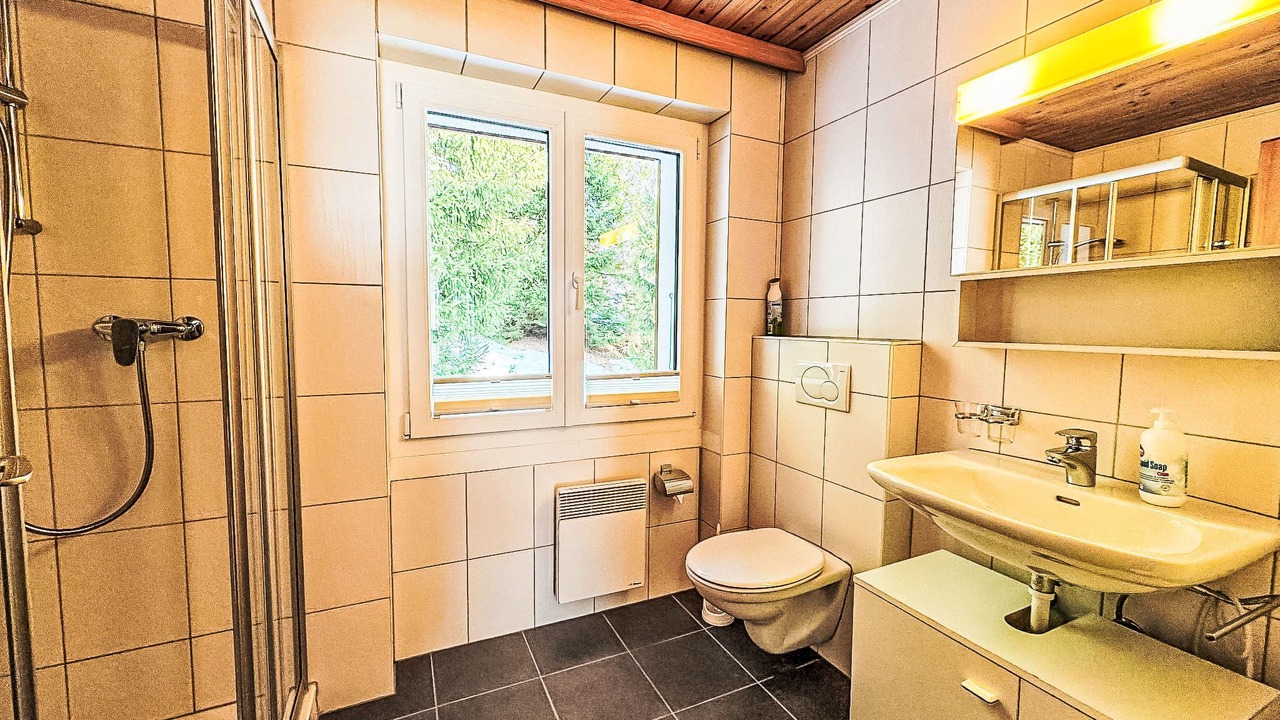 Photo of Bathroom in Inden