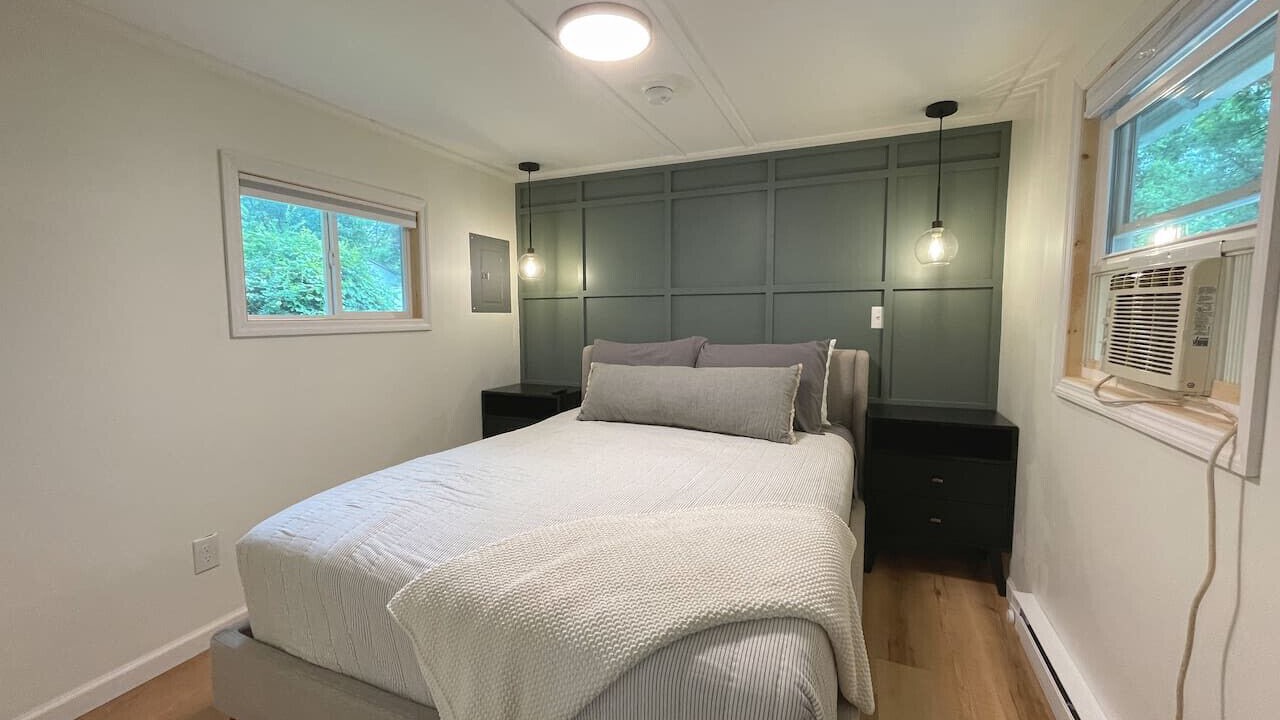 Photo of Bedroom in Round Lake