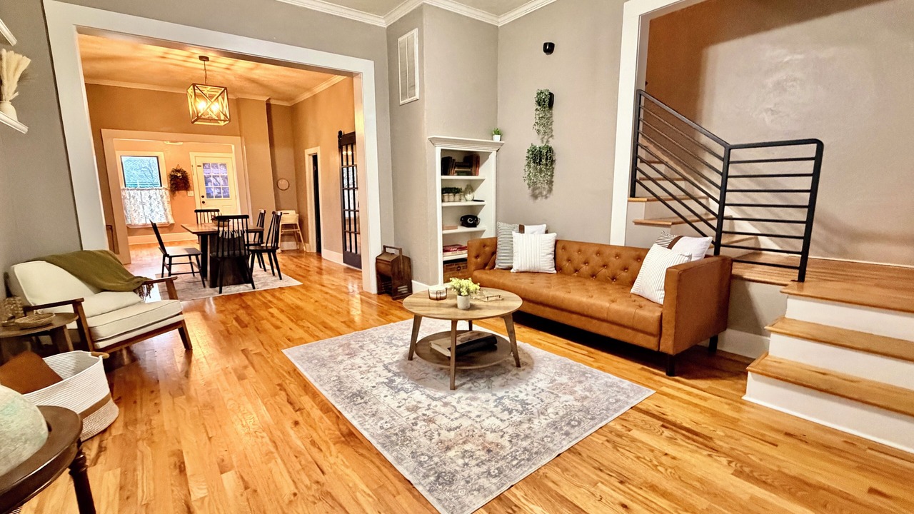 Photo of Livingroom in Guthrie